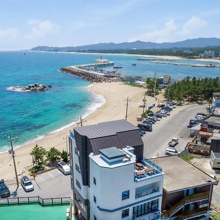 Gangneung Blanc Beach Pension Exterior foto