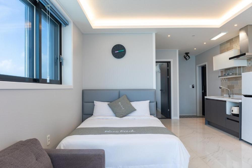 Gangneung Blanc Beach Pension Exterior foto