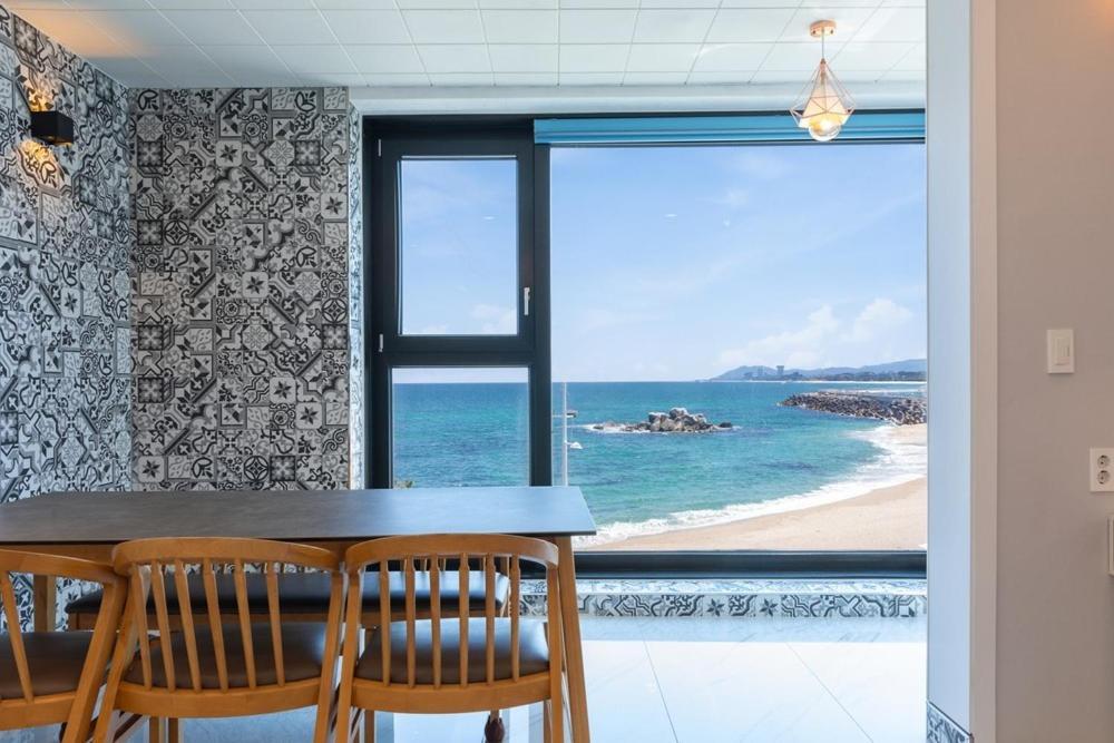 Gangneung Blanc Beach Pension Zimmer foto