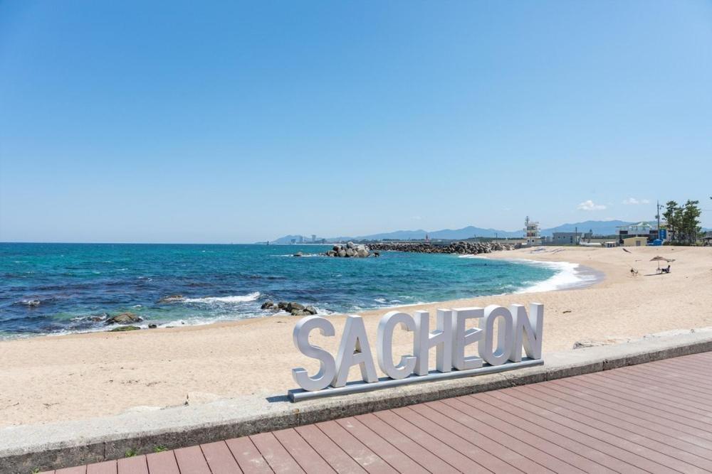Gangneung Blanc Beach Pension Exterior foto